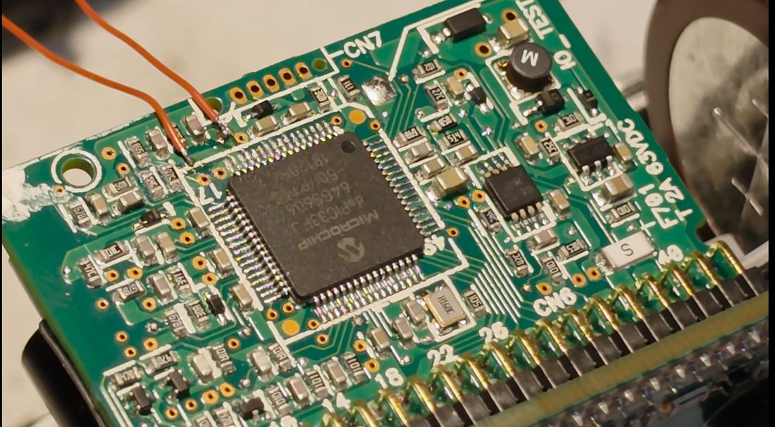 Tie-wires kept short to minimize the risk of shorts and ADC noise.