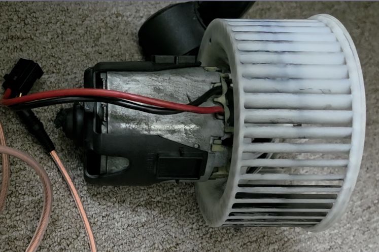 Blower motor from a 2014 BMW 750i used as the test load.
